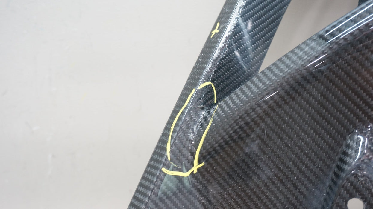 2012-2018 ASTON MARTIN VANQUISH REAR CARBON LOWER VALANCE OEM CD33-17E955-AB