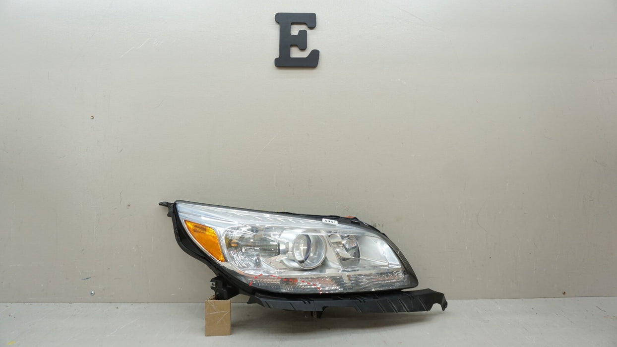 2013-2016 CHEVROLET MALIBU FRONT RIGHT PASSENGERS SIDE HALOGEN HEADLIGHT OEM