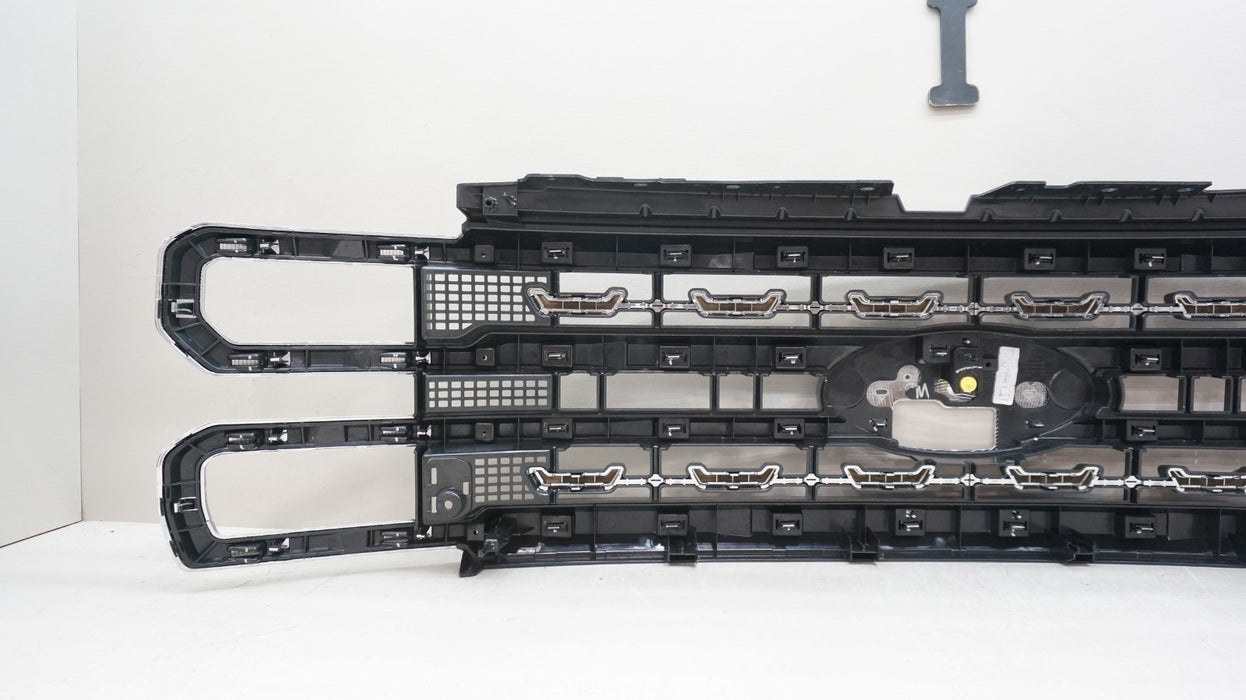 2023-2025 FORD F250 F350 SUPER DUTY FRONT BUMPER GRILLE OEM PC3B-8A164