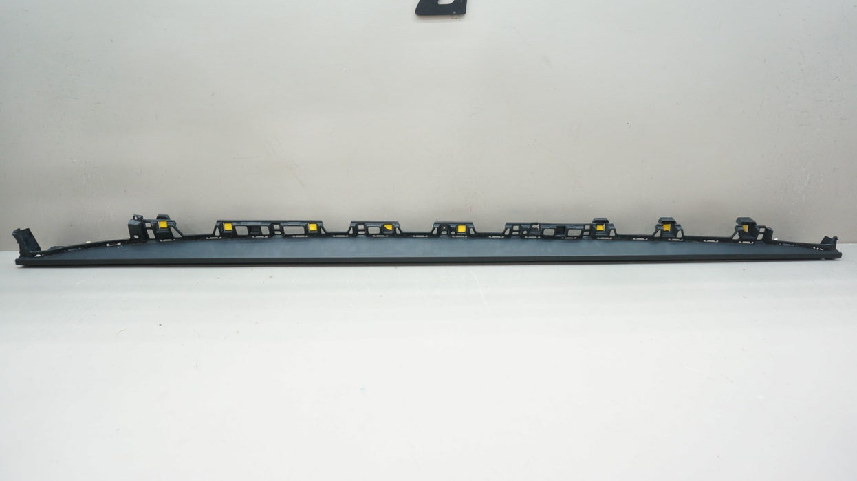 2020-2022 HYUNDAI SONATA RIGHT ROCKER SIDE SKIRT LOWER MOLDING OEM 87772-L1000