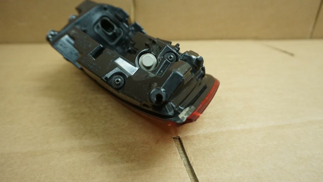 2016-2018 AUDI TT REAR RIGHT PASSENGER SIDE TAIL LIGHT BRAKE LAMP LED OEM