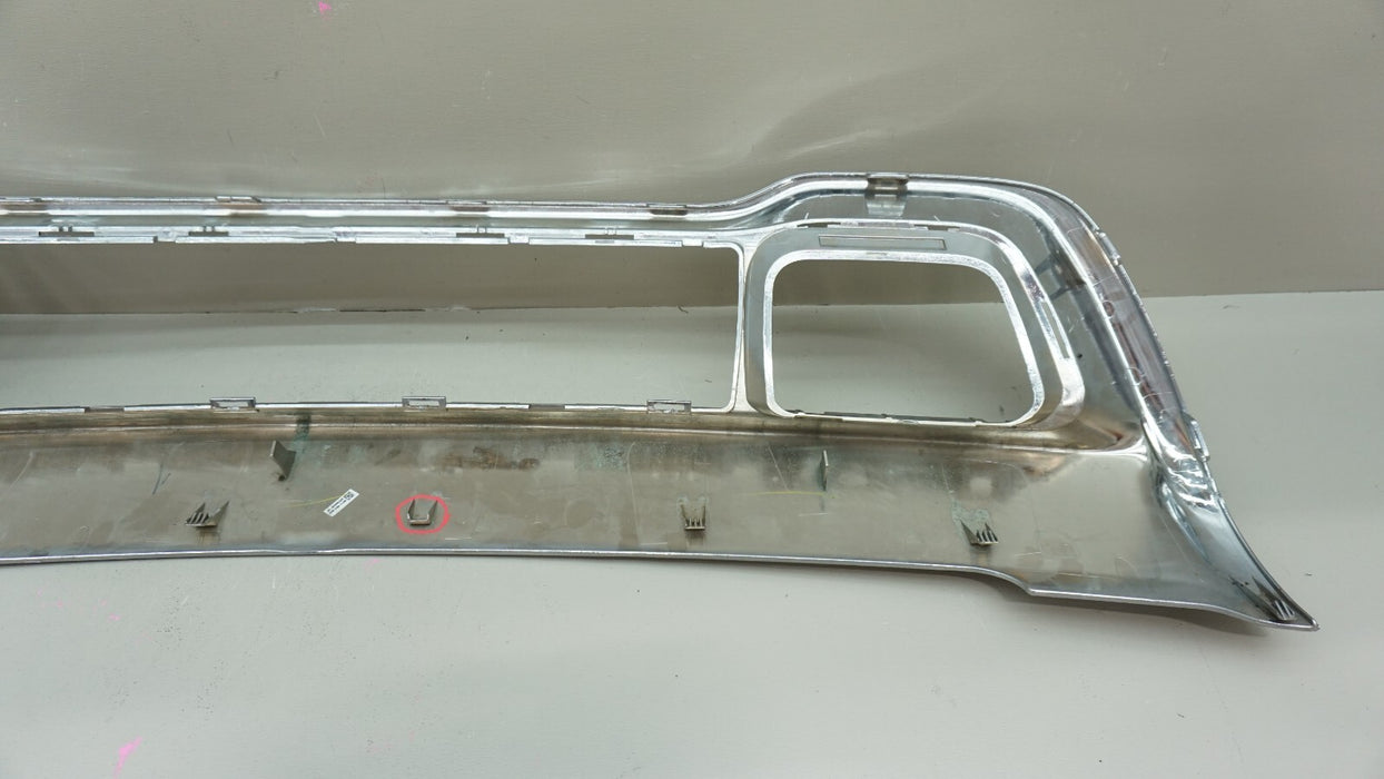2014-2016 JEEP GRAND CHEROKEE FRONT LOWER GRILLE CHROME TRIM 68143105A OEM