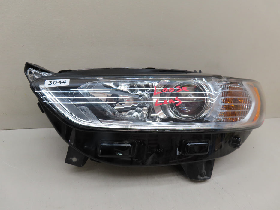 2013-2016 FORD FUSION FRONT LEFT SIDE HEADLIGHT LAMP HALOGEN OEM DS73-13W030-CD