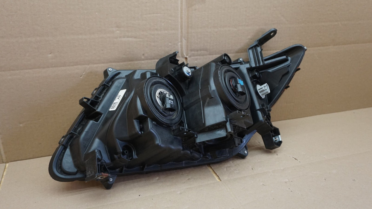 2011-2013 HONDA ODYSSEY FRONT PASSENGER SIDE HEADLIGHT HEAD HALOGEN LAMP OEM