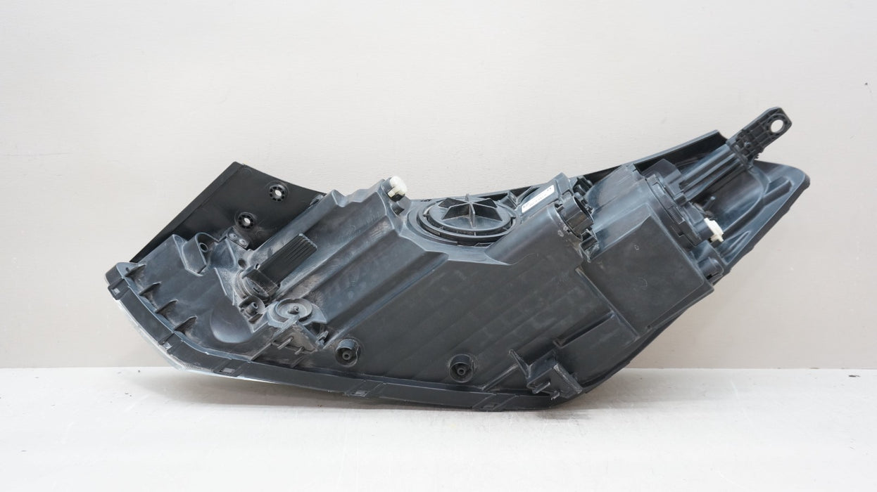 2016-2018 HYUNDAI TUCSON FRONT RIGHT PASSENGER SIDE HALOGEN OEM