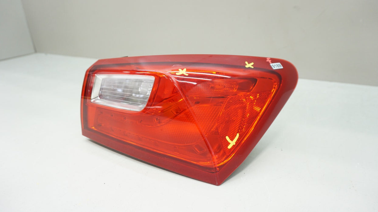 2016-2024 CHEVROLET MALIBU REAR RIGHT PASSENGER SIDE TAIL LIGHT OEM