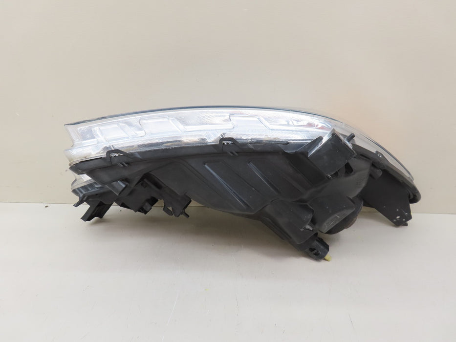 2014-2016 NISSAN VERSA NOTE FRONT RIGHT PASSENGER HEADLIGHT HALOGEN OEM 9373
