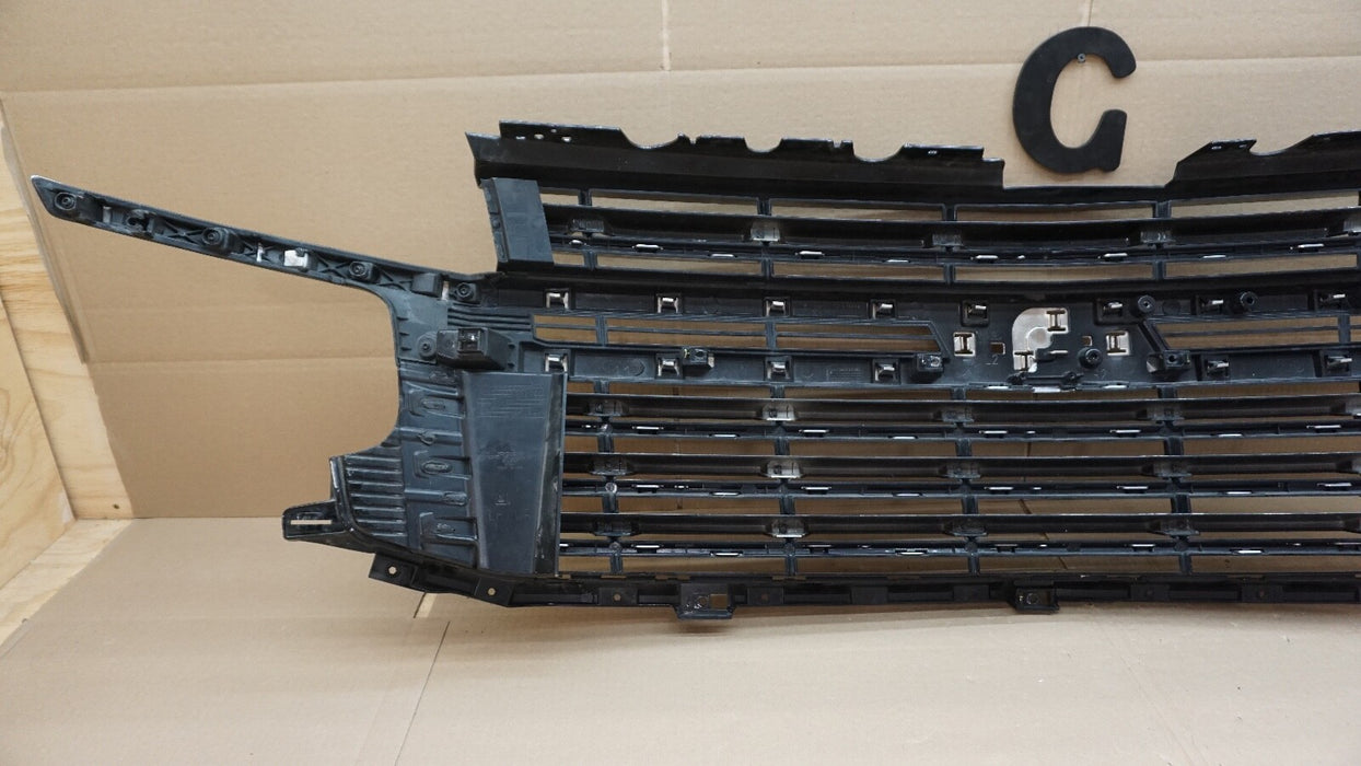 2021-2022 CHEVROLET TAHOE SUBURBAN FRONT RADIATOR GRILLE GRILL OEM 21 22