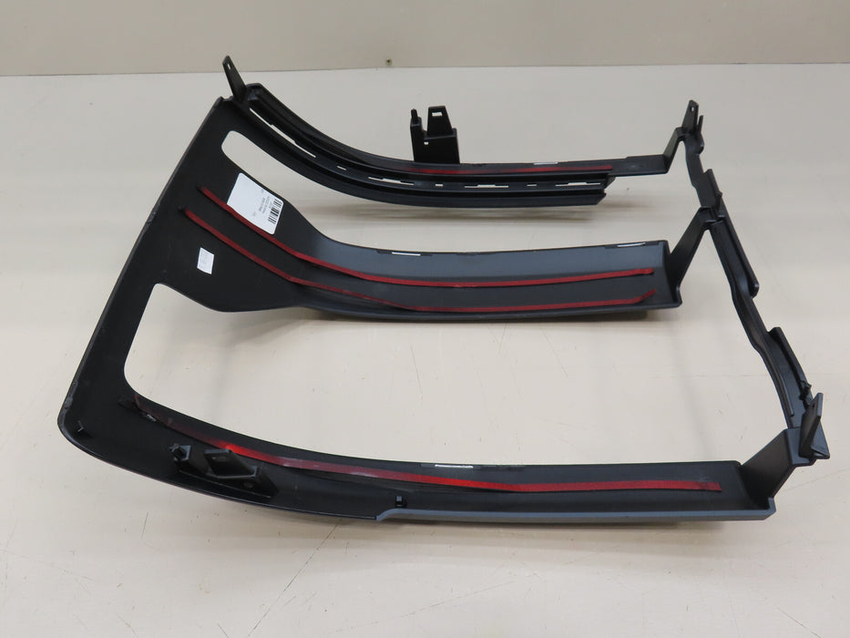 2016-2018 CHEVROLET SILVERADO 1500 FRONT RIGHT PASSENGER HEADLIGHT BEZEL OEM