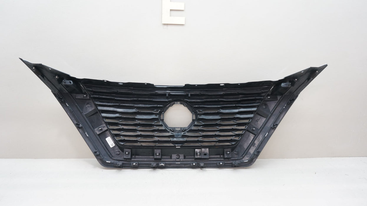 2021-2023 NISSAN ROGUE FRONT BUMPER RADIATOR GRILLE OEM 62310 6RA0A
