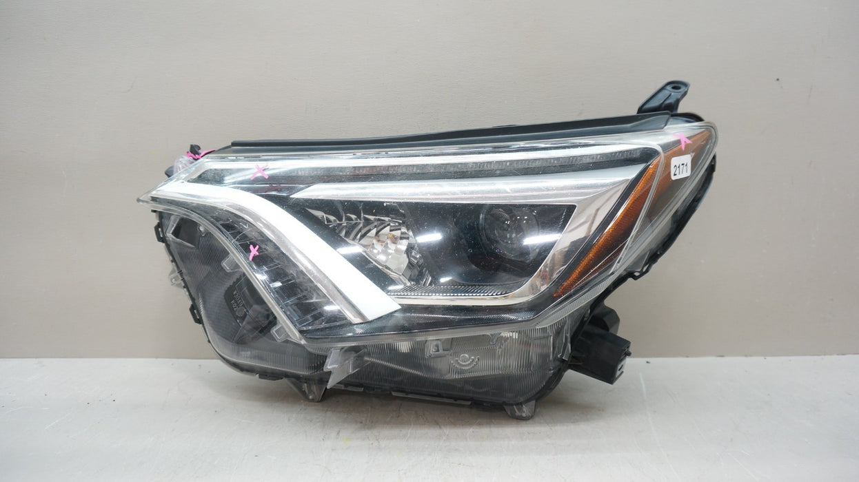 2016-2018 TOYOTA RAV4 FRONT LEFT DRIVER SIDE HALOGEN HEADLIGHT OEM