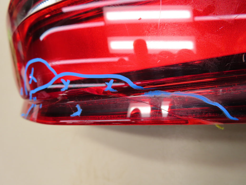 21 22 JAGUAR F-PACE RH PASSENGER RIGHT SIDE OUTTER LED TAILLIGHT ORIGINAL OEM