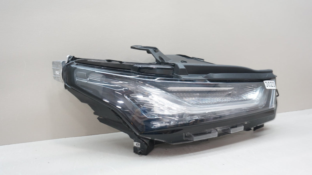 2022-2024 CHEVROLET TRAVERSE FRONT RIGHT SIDE LED HEADLIGHT OEM 85584766
