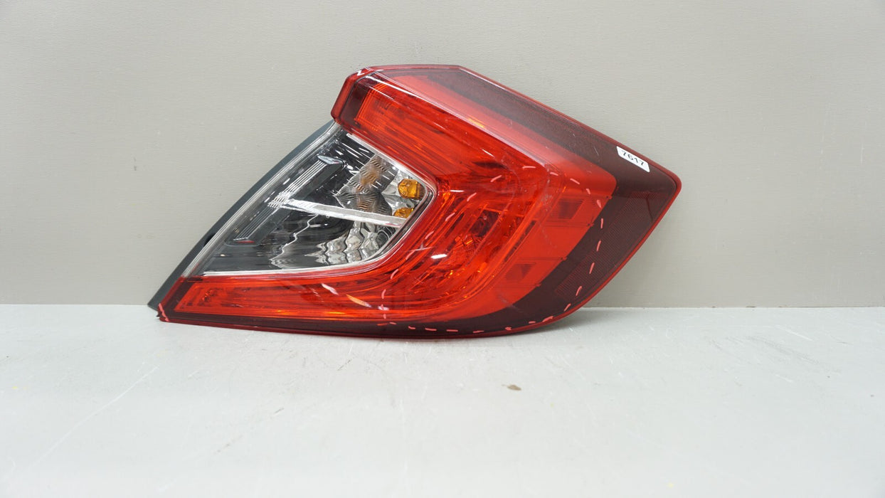 2016-2021 HONDA CIVIC SEDAN REAR RH RIGHT PASSEBGER SIDE OUTER TAIL LIGHT OEM