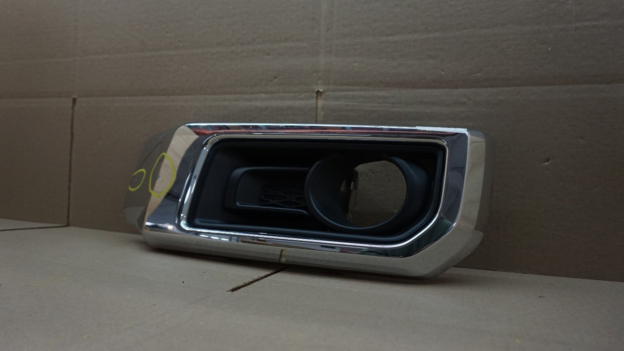 2014-2022 TOYOTA 4RUNNER LEFT DRIVER FOG LIGHT TRIM MOLDING OEM 53124-35010