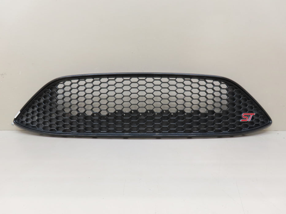 2015-2017 FORD FOCUS ST FRONT RADIATOR GRILL GRILLE OEM