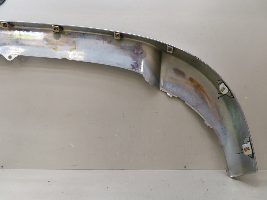 2011-2014 CHEVROLET SILVERADO 2500 3500 HD FRONT UPPER BUMPER COVER OEM 25883355
