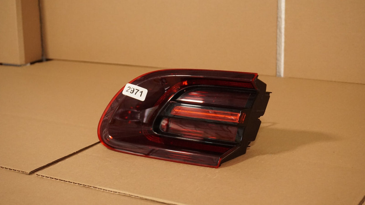 2015-2017 PORSCHE MACAN REAR TRUNK INNER RIGHT SIDE TAIL LIGHT BRAKE LAMP OEM