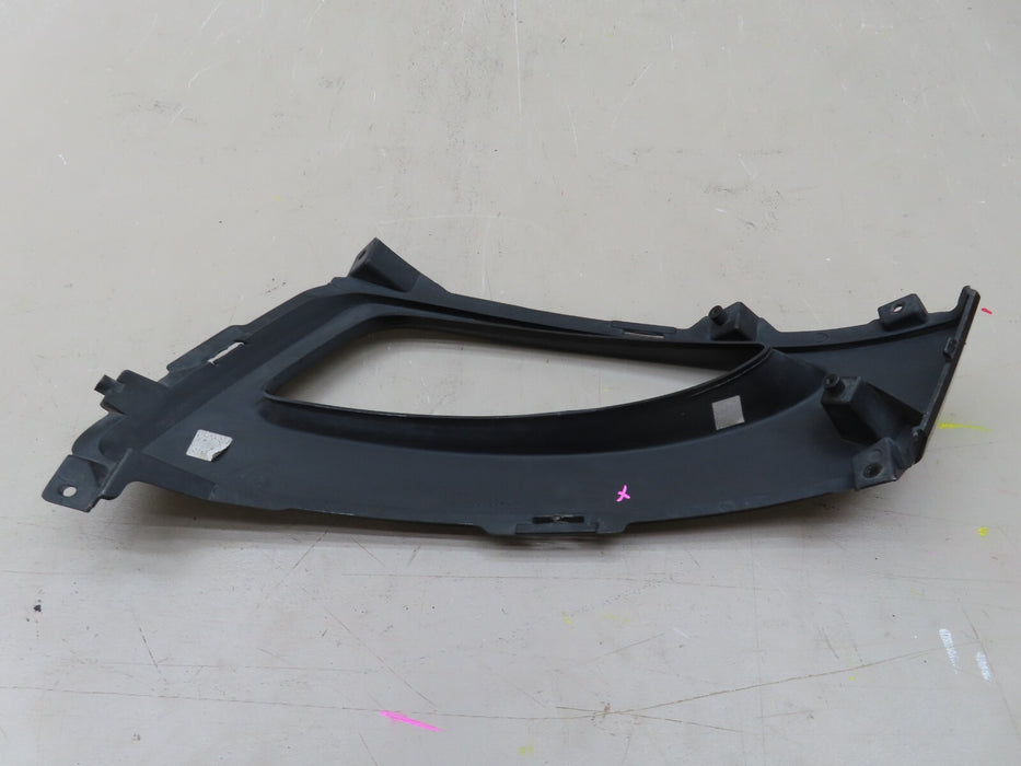 2011-2013 KIA OPTIMA FRONT RIGHT SIDE FOG LIGHT BEZEL COVER TRIM OEM 86552-2T000