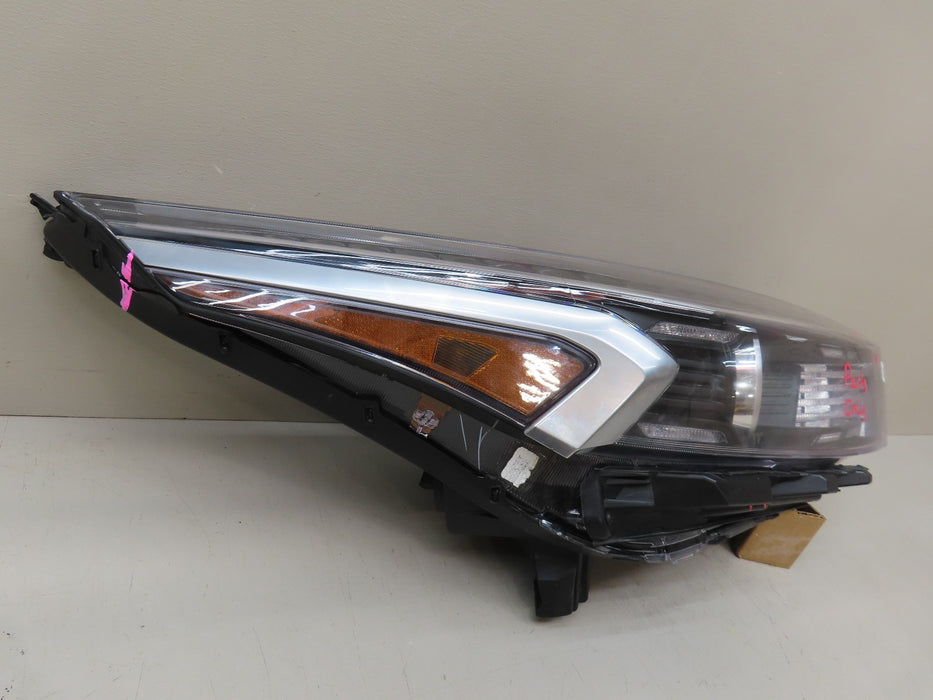 2022-2024 KIA FORTE FRONT RIGHT PASSENGER HEADLIGHT OEM PARTS ONLY 9338