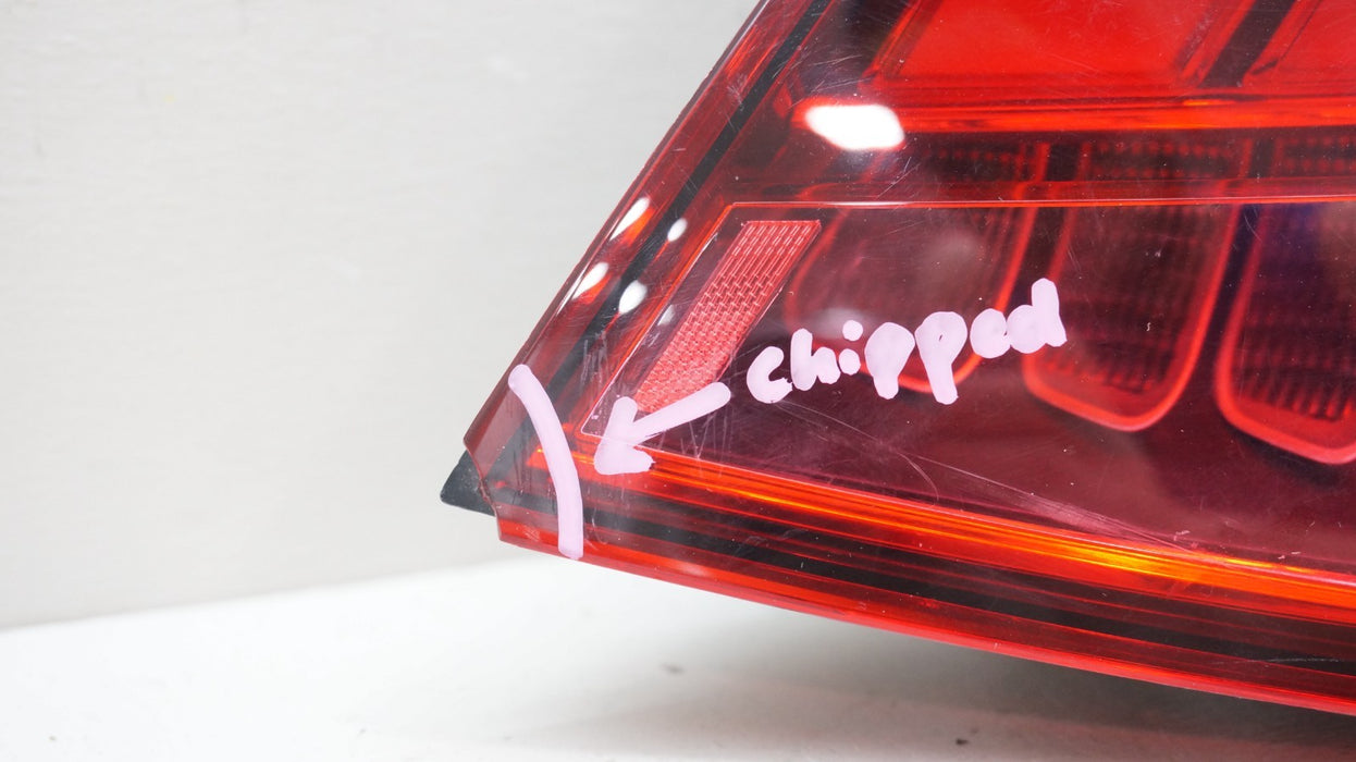2022-2023 MERCEDES-BENZ C300 REAR RIGHT PASSENGER TAIL LIGHT LED OEM A2069063800