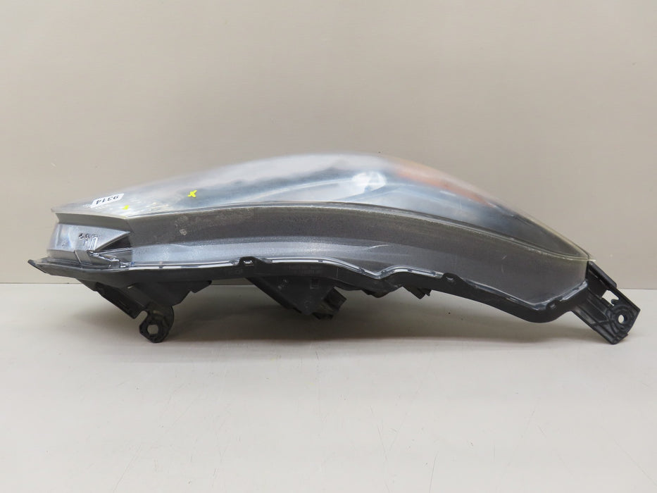 2016-2018 HONDA HRV HR-V FRONT RIGHT PASSENGER SIDE HEADLIGHT OEM 9314