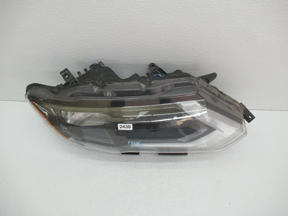 2017-2019 NISSAN ROGUE RIGHT PASSENGER SIDE HEADLIGHT HEADLAMP HALOGEN OEM