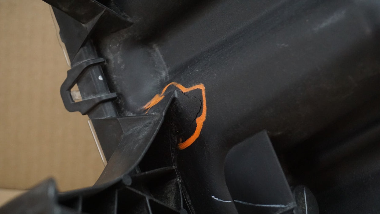 2016-2023 TOYOTA TACOMA FRONT RIGHT PASSENGER SIDE HALOGEN HEADLIGHT OEM