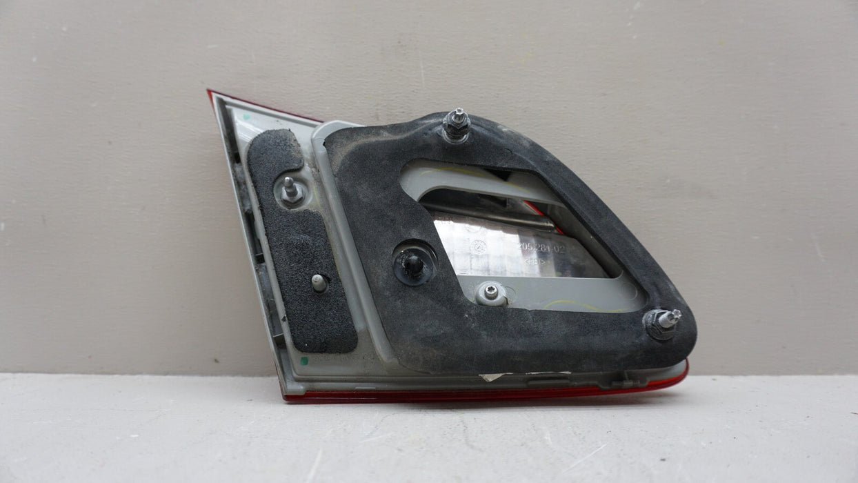2016-2019 NISSAN SENTRA REAR RIGHT PASSENGER SIDE TAIL LIGHT OEM 16 17 18 19