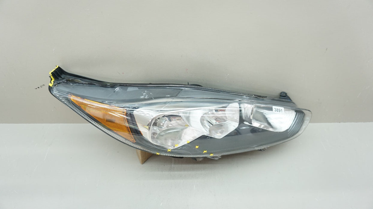 2014-2019 FORD FIESTA FRONT RH RIGHT PASSENGER SIDE HALOGEN HEADLIGHT OEM