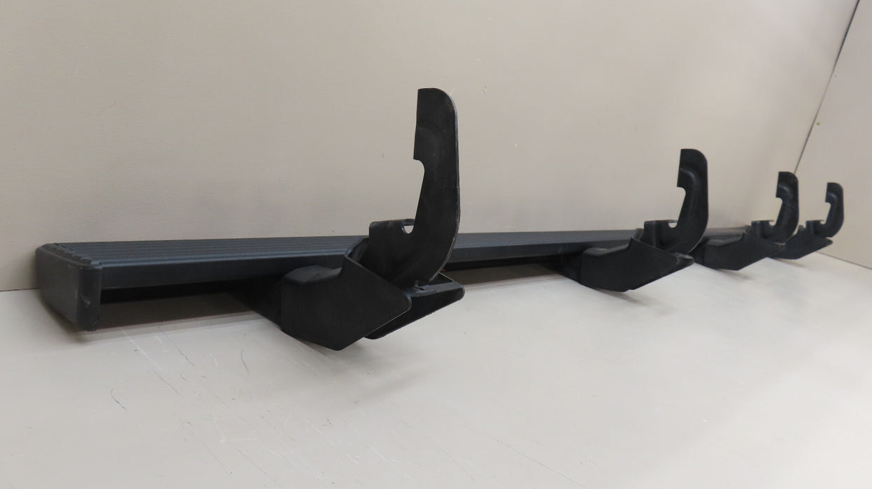 2020-2025 CHEVROLET/GMC SILVERADO-SIERRA 2500 3500 SIDE RUNNING BOARD OEM