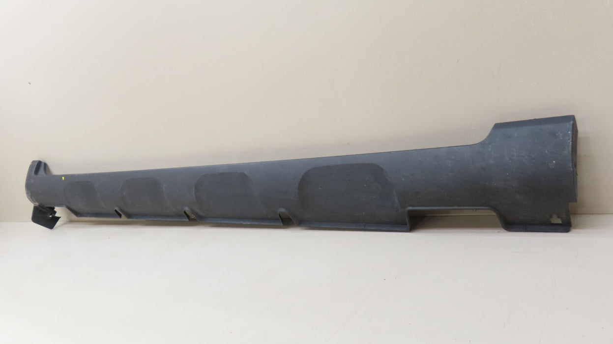 2020-2025 HYUNDAI VENUE RIGHT ROCKER SKIRT MOLDING COVER PANEL OEM 87752-K2000