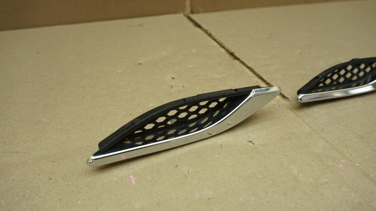 2014-2019 MASERATI GHIBLI SQ4 RH FRONT FENDER VENT GRILL TRIM OEM C799 670028905