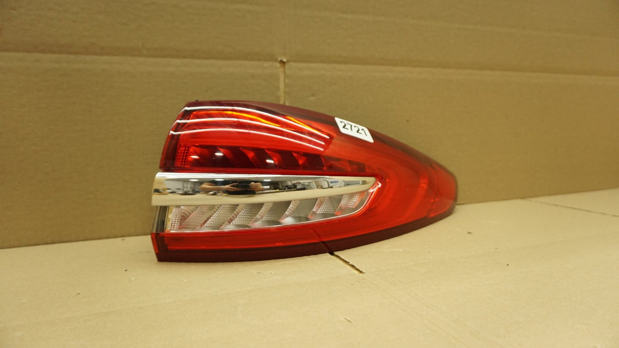 2017 2018 2019 2020 FORD FUSION REAR RIGHT PASSENGER SIDE TAIL LIGHT LED OEM