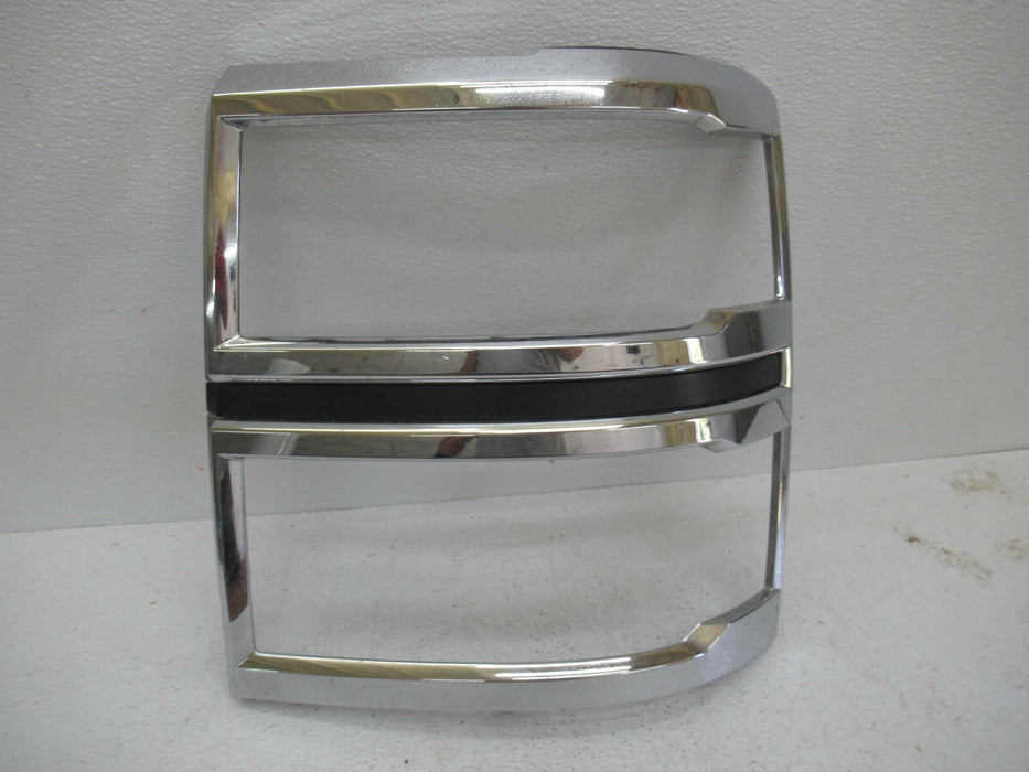 2014-2015 CHEVROLET SILVERADO 2500 3500 FRONT LEFT DRIVER HEADLIGHT TRIM OEM