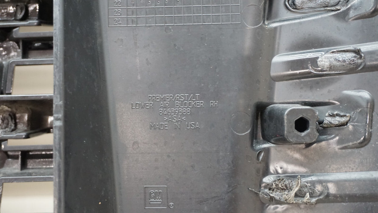 2021-2023 CHEVROLET TAHOE SUBURBAN FRONT RADIATOR GRILLE GRILL OEM 84639388
