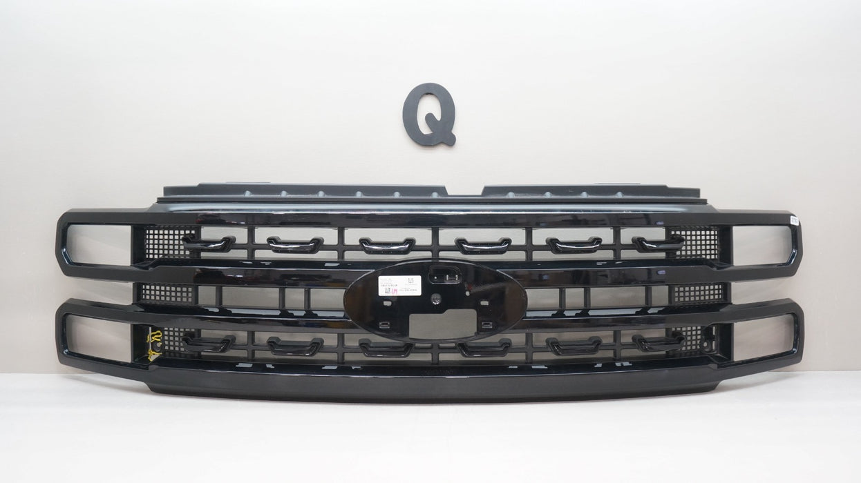 2023-2025 FORD F250 F350 SUPER DUTY FRONT BUMPER GRILLE OEM PC3B-8A164