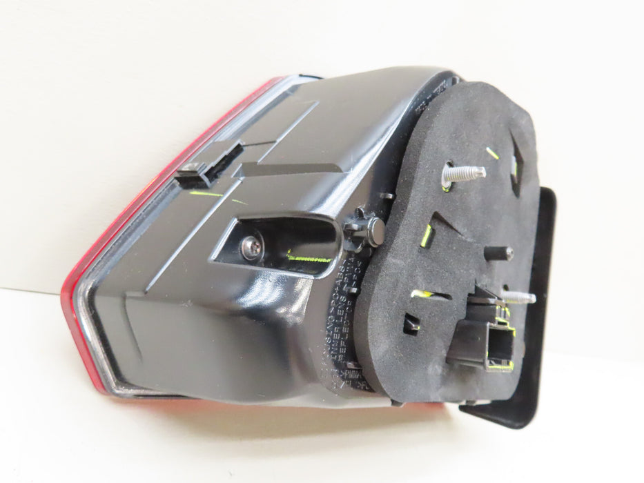 2021 2022 VOLKSWAGEN ATLAS REAR LEFT DRIVER TAIL LIGHT INNER LED OEM