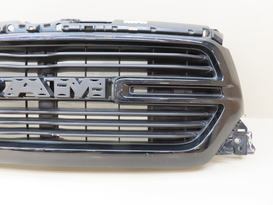 2019-2023 DODGE RAM 1500 FRONT BUMPER RADIATOR GRILL GRILLE BLACK OEM 68366528AH