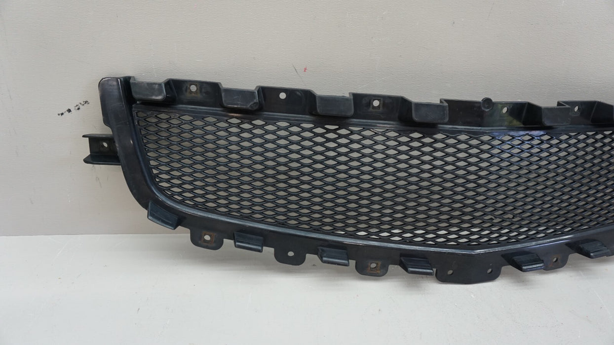 2008-2012 CHEVROLET MALIBU FRONT CENTER BUMPER RADIATOR GRILLE OEM 25784042