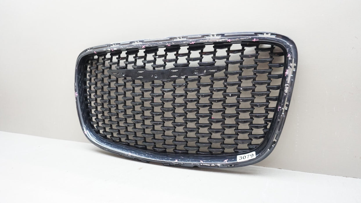 2016-2020 CHRYSLER 300 SEDAN FRONT BUMPER RADIATOR GRILLE GRILL OEM 5SW19TRMAE