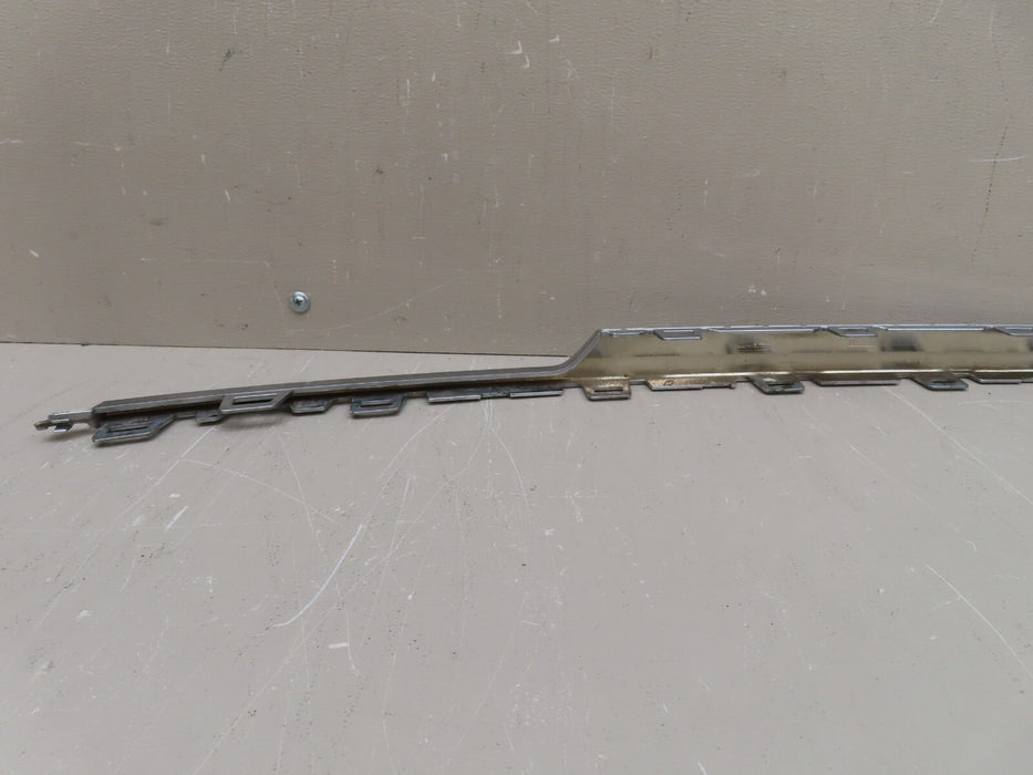 2018-2020 VOLKSWAGEN TIGUAN REAR CENTER BUMPER MOLDING COVER TRIM OEM 5NN853835