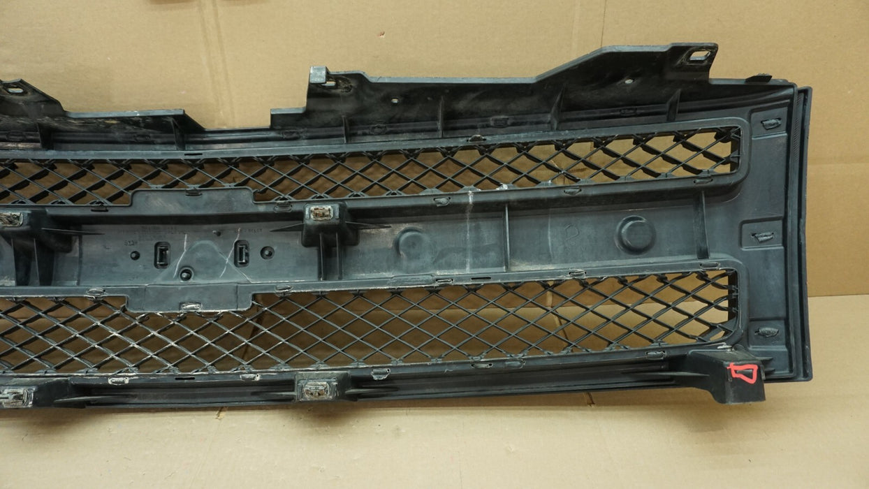 2007-2013 CHEVROLET CHEVY SILVERADO 1500 FRONT BUMPER GRILLE GRILL OEM 25810706