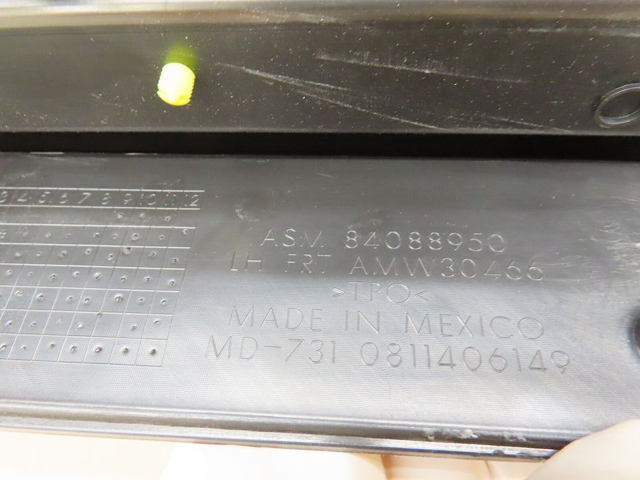 2018-2023 CHEVROLET EQUINOX LEFT DRIVER SIDE ROCKER PANEL SKIRT MOLDING OEM