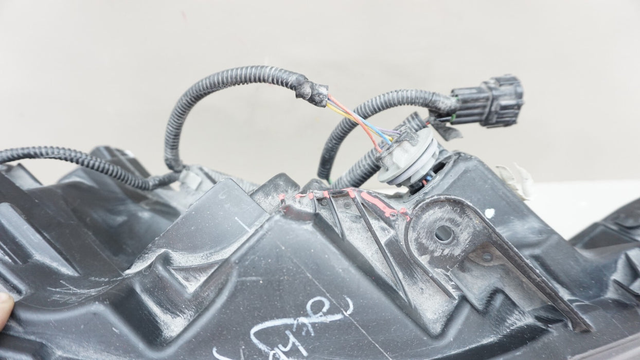 2016-2019 NISSAN SENTRA FRONT LEFT DRIVERS SIDE LED HEADLIGHT OEM