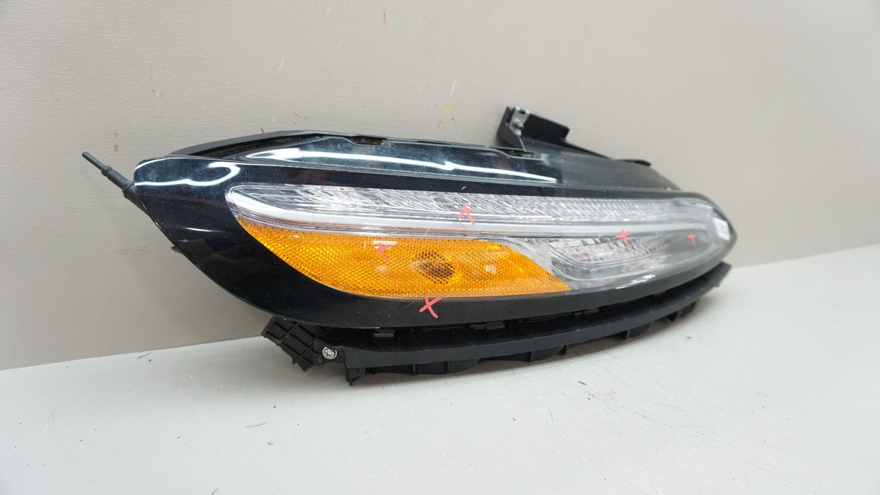 2014-2018 JEEP CHEROKEE FRONT RIGHT DAYTIME RUNNING LIGHT DRL OEM