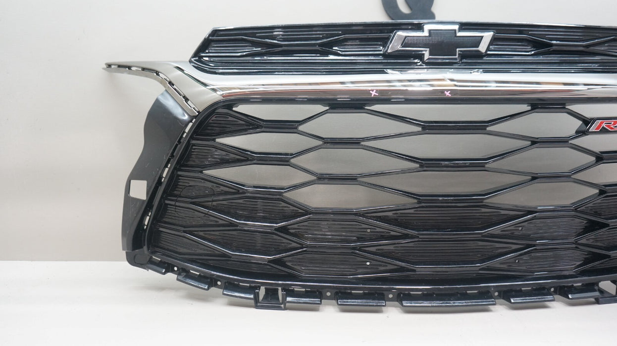 2021-2023 CHEVROLET TRAILBLAZER FRONT BUMPER RADIATOR GRILLE OEM 42797386S