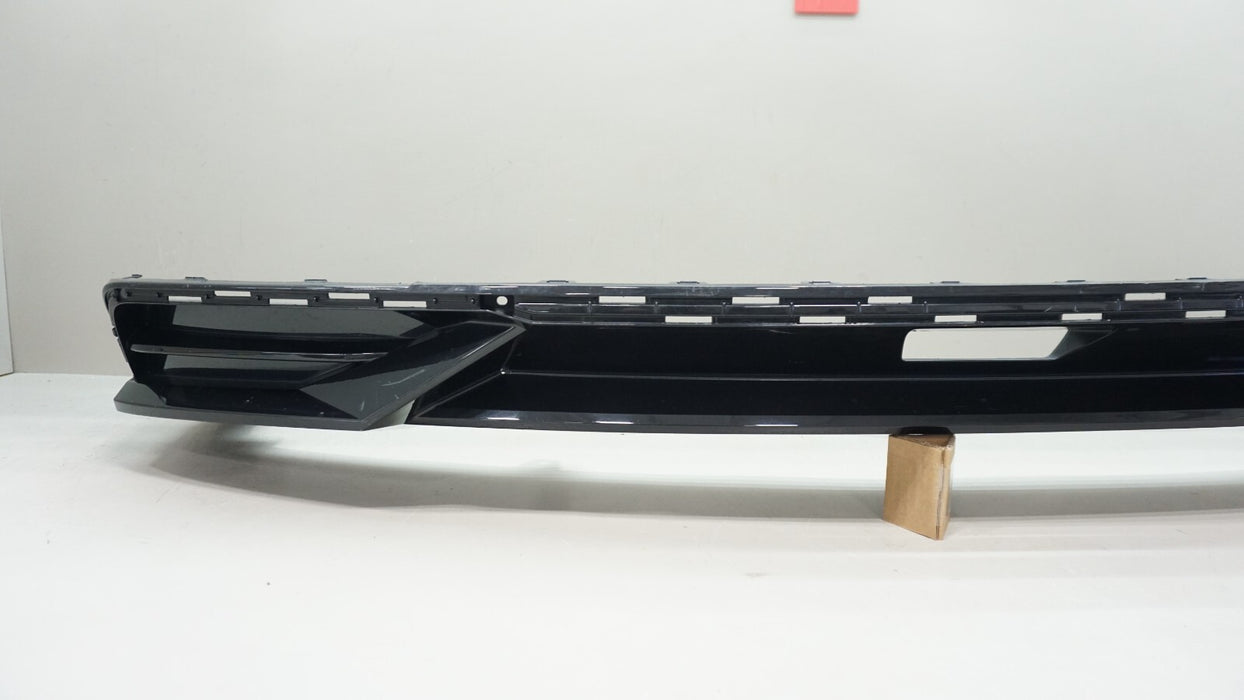 2021-2023 HYUNDAI ELANTRA LIMITED REAR LOWER BUMPER VALANCE OEM 86612-AB050