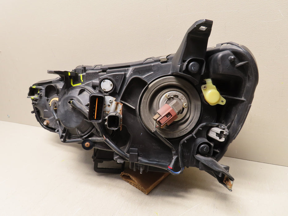 2008-2017 MITSUBISHI LANCER RIGHT PASSENGER HEADLIGHT HALOGEN OEM
