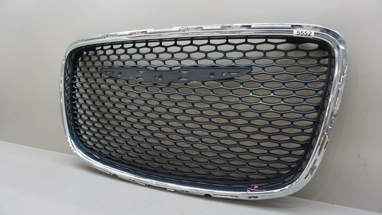 2016-2020 CHRYSLER 300 SEDAN FRONT BUMPER RADIATOR GRILLE GRILL OEM 5SW19TRMAA